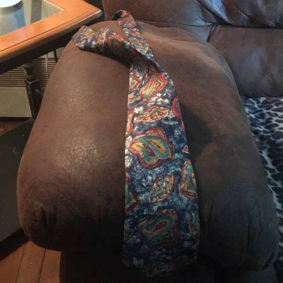 Men’s neck tie - Picture 3 of 3